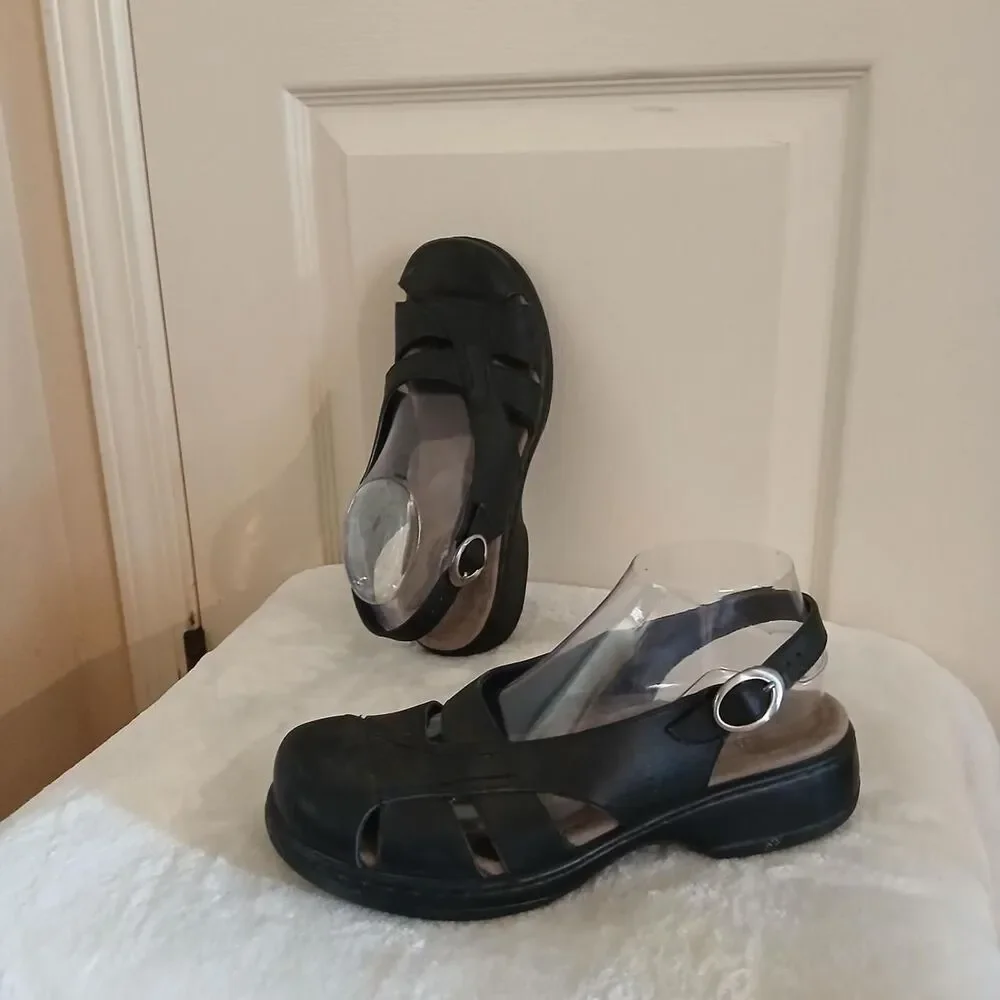 Dansko Black Leather Closed Toe Slingback Sandals 40 Boho Gorpcore Granola Basic